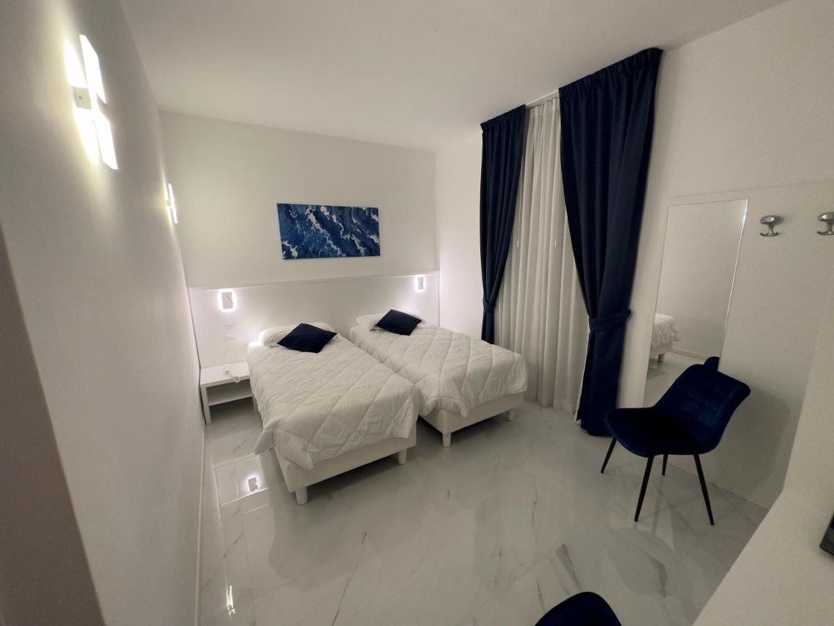 Hotel Smart Cruise Civitavecchia Buitenkant foto