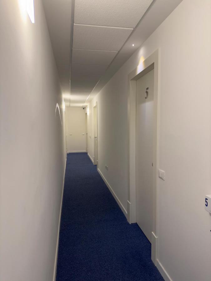 Hotel Smart Cruise Civitavecchia Buitenkant foto